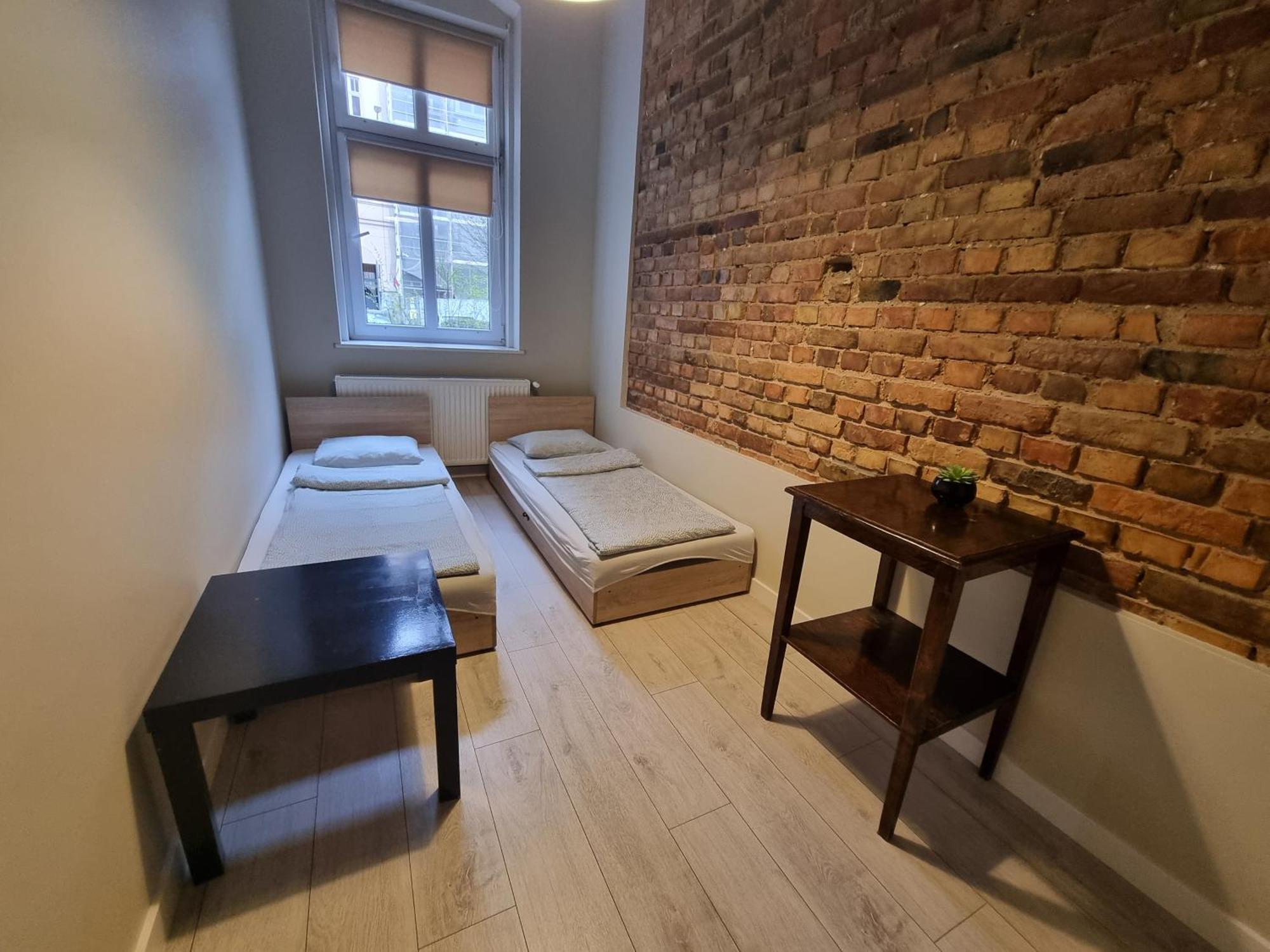 Tanie Spanie Przy Targach Poznanskich - Zameldowanie Bezobslugowe- Exteriör bild